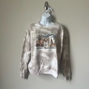 MTV Gray Logo Interior Tag Sweatshirt Medium